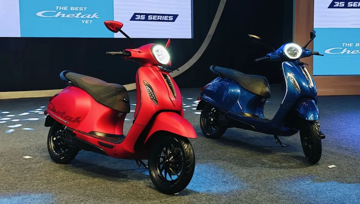Activa की छुट्टी करने लॉन्च हो रहा है Bajaj Chetak 3502 इलेक्ट्रिक स्कूटर 160 किलोमीटर की लंबी रेंज के साथ
